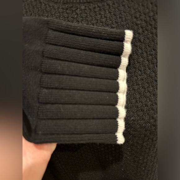 Lisa Todd LOVER EMBROIDERED RAINBOW HEART SWEATER - Picture 6 of 13